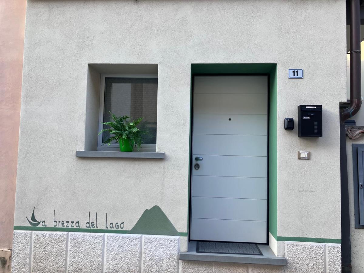 La Brezza Del Lago Marone Bagian luar foto