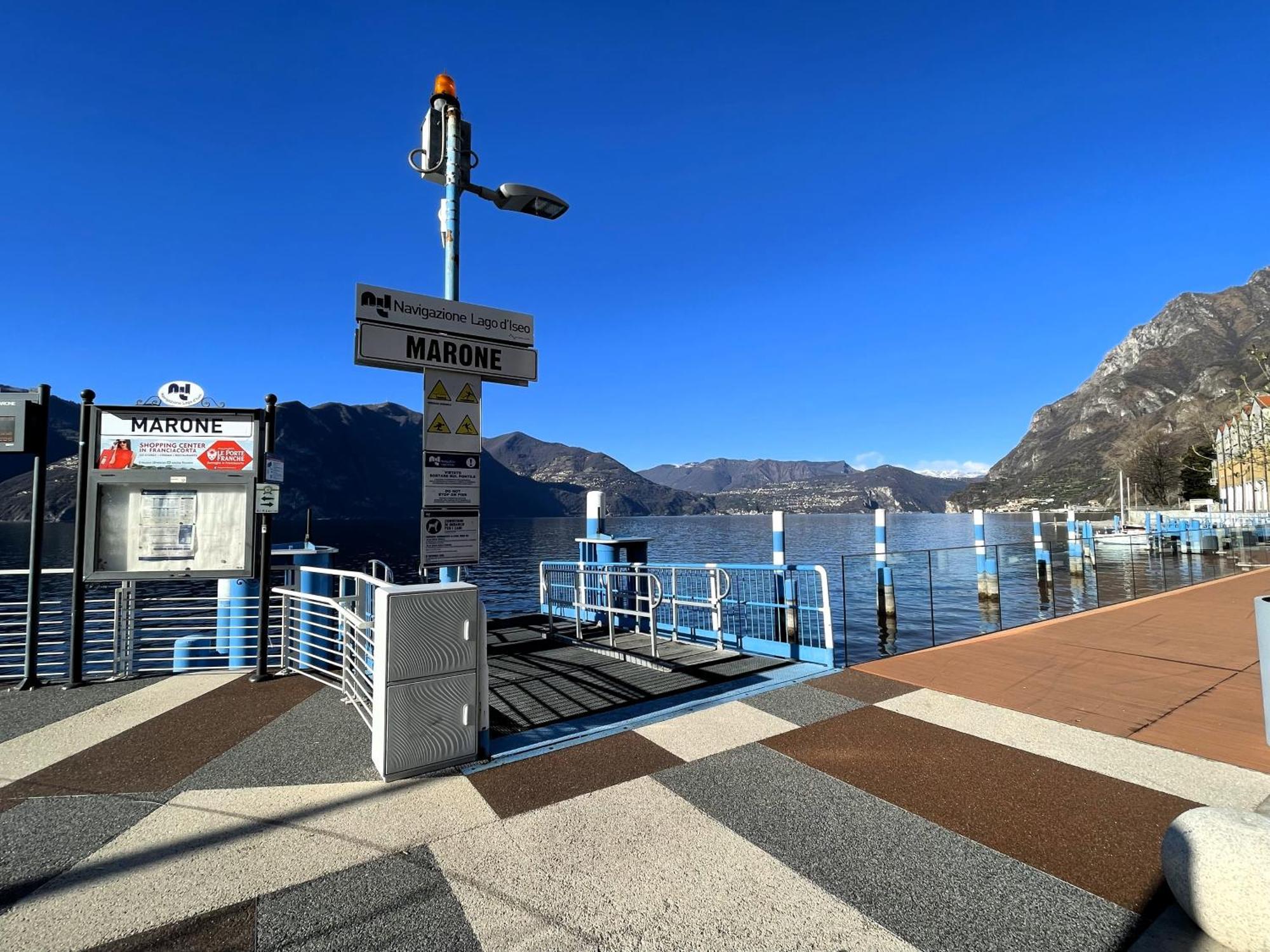 La Brezza Del Lago Marone Bagian luar foto